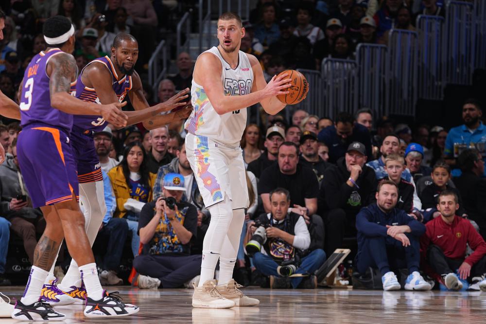 衡奠定了坚 衡奠定了坚